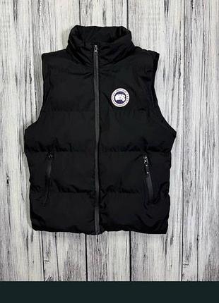 Жилетка canada goose черный жилет