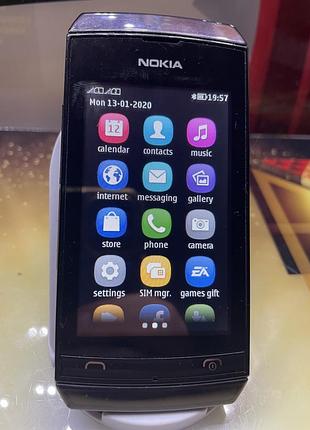 Ретро телефон nokia 305