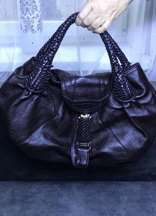 Сумка fendi spy bag оригинал10 фото