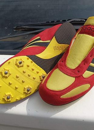 Бігові кросівки adidas 47p
