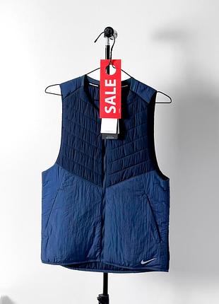 Жилетка nike aerolayer repel hooded running vest
