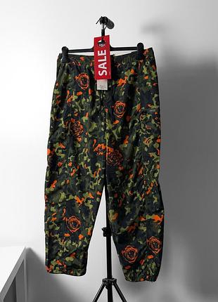 Нейлоновые брюки cropp nylon jogger