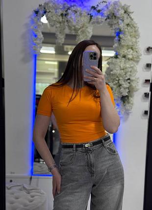 Жіноча укорочена футболка zara