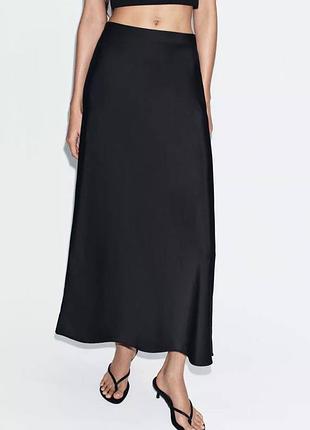 Zara атласна спідниця міді