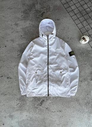Крутая и стильная ветровка stone island
