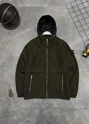 Крута та стильна вітровка stone island