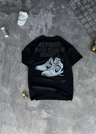 Качественная и стильная футболка nike