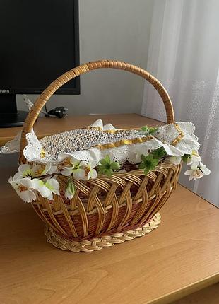 Кошик 30 см х 33 см з лози , кошик пасхальний плетений з рушником , корзина лозова