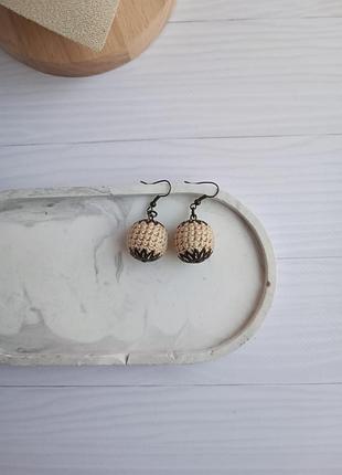 Сережки в'язані