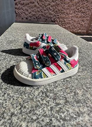 Дитячі кросівки на липучках adidas superstar оригінал