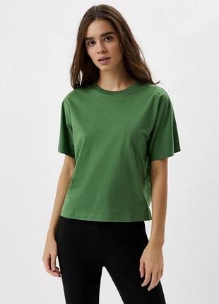 Женская базовая футболка uniqlo p m