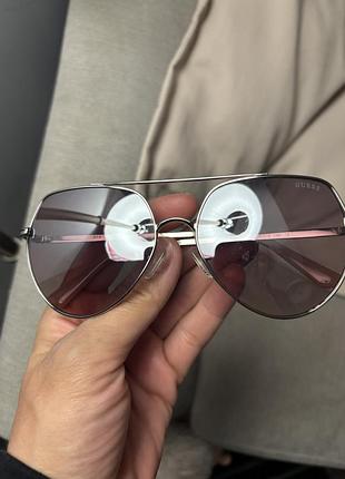 Окуляри guess
