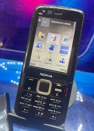 Ретро телефон nokia n82