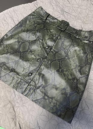 Спідниця зміїна