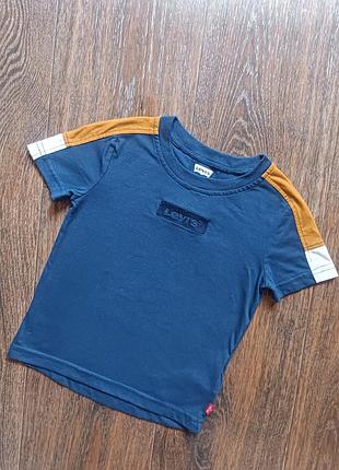 Футболка levi's