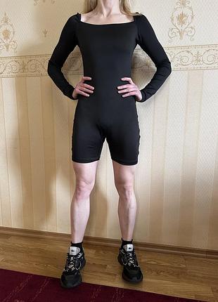 Комбінезон для спорту