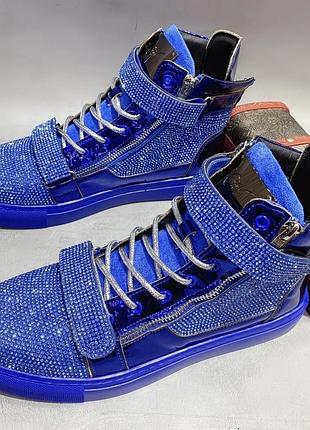 Хайпоти giuseppe zanotti 4