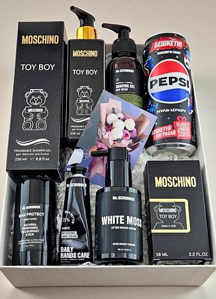 Мужской подарочный набор уходовой косметики с ароматом toy boy
