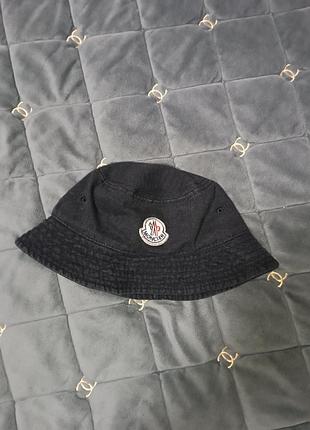 Панама moncler
