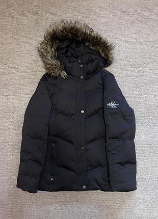 Жіночий пуховик calvin klein l
