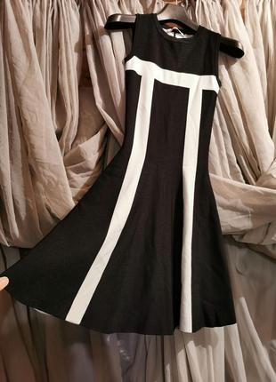 Сукня у стилі alaia nikkie бандажну стрейч розкльошені в смужку міді трикотажне2 фото