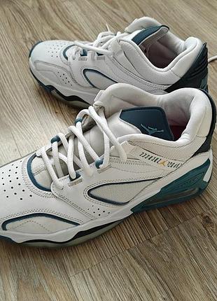 Кросовки nike jordan 4