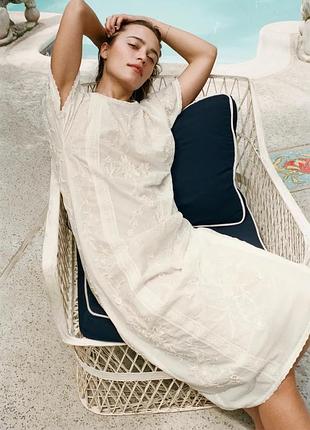 Сукня жіноча з вишивкою zara new