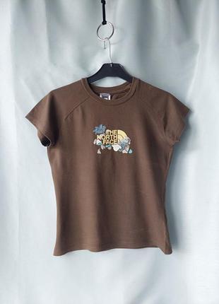 Футболка the north face с графическим логотипом.