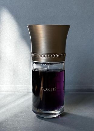 Розпив fortis від liquides imaginaires