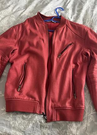 Куртка бренду zara