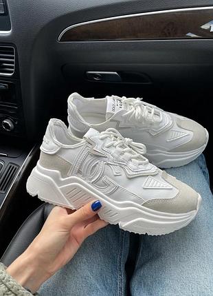 Dg daymaster white