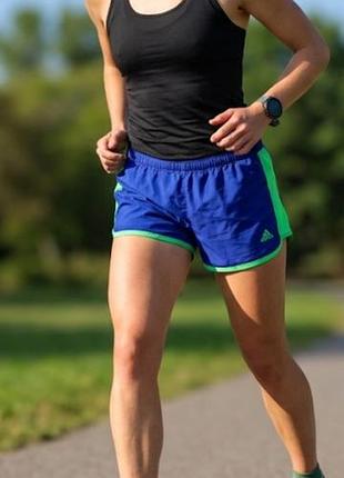 Спортивные шорты женские беговые adidas climate l