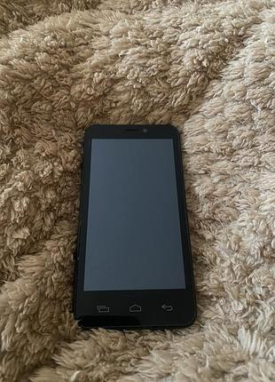 Телефон gsmart 2