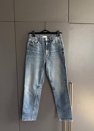 Жіночі джинси zara , mom fit 36 р