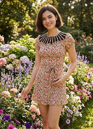 Платье - мини бренда "topshop",69 6, с ажуром, 100%вискоза.