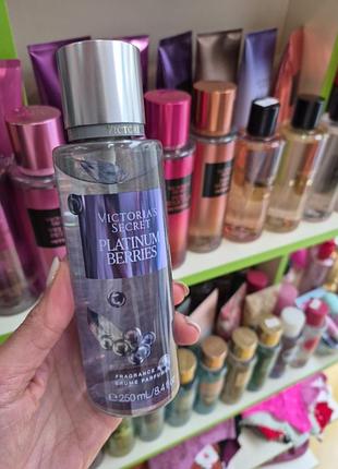 Мист для тела от любимого бренда victoria’s secret original platinum berries