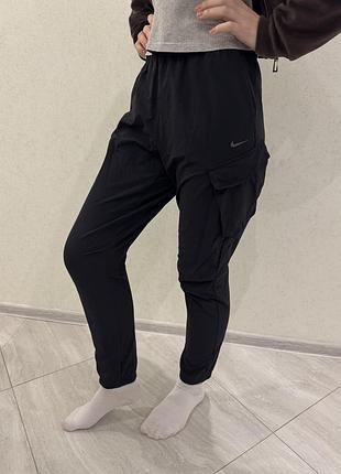 Жіночі штани nike city utility black розмір м