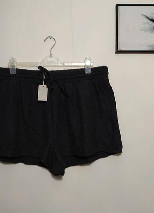 Новые короткие фактурные трикотажные шорты большого размера от primark, батал.