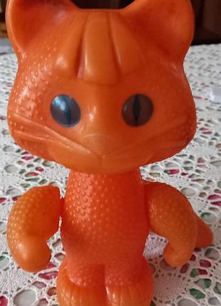 Игрушка котик времен ссср.