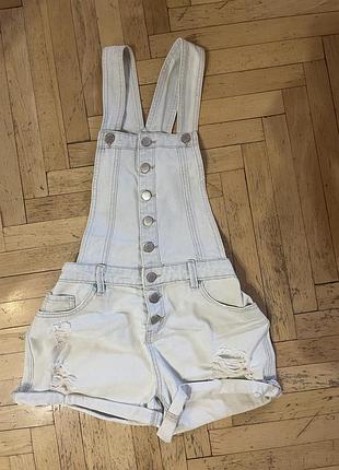 Джинсовий комбінезон з шортами newlook