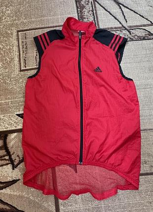 Adidas жилет червоний