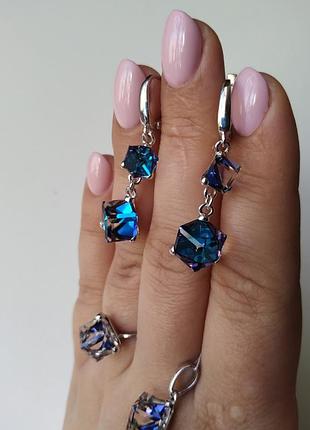 Комплект серебряный с кристаллами swarovski
