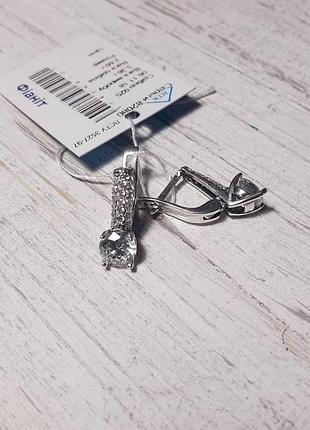 Серьги из серебра с фианитами