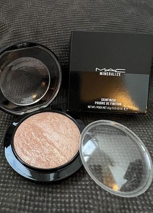 Mac пудра хайлайтер soft&gene mineralize skinfinish poudre de finition