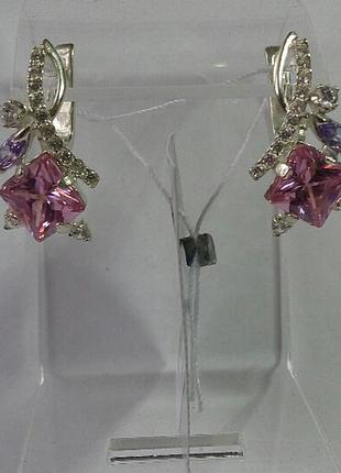 Серебряные серьги с фианитами