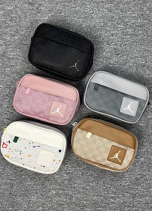 Мессенджер air jordan monogram сумка джордан черный розовый унисекс мужская женская премиум бананка сумка через плечо