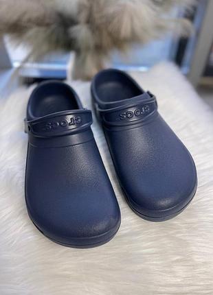 Шлепанцы crocs 2