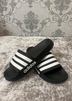 Шльопанці adidas