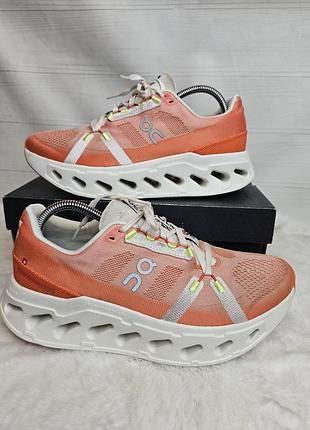 Беговые кроссовки onunning swiss engineering 43 размер