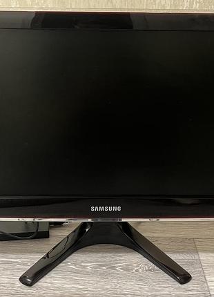 Монітор samsung